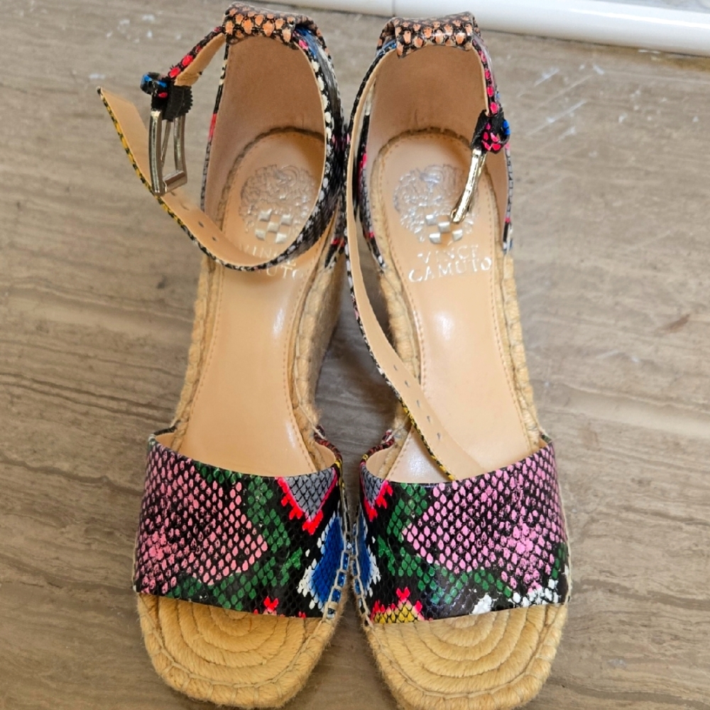 Vince Camuto Snakeskin Multicolor Espadrilles Size 6